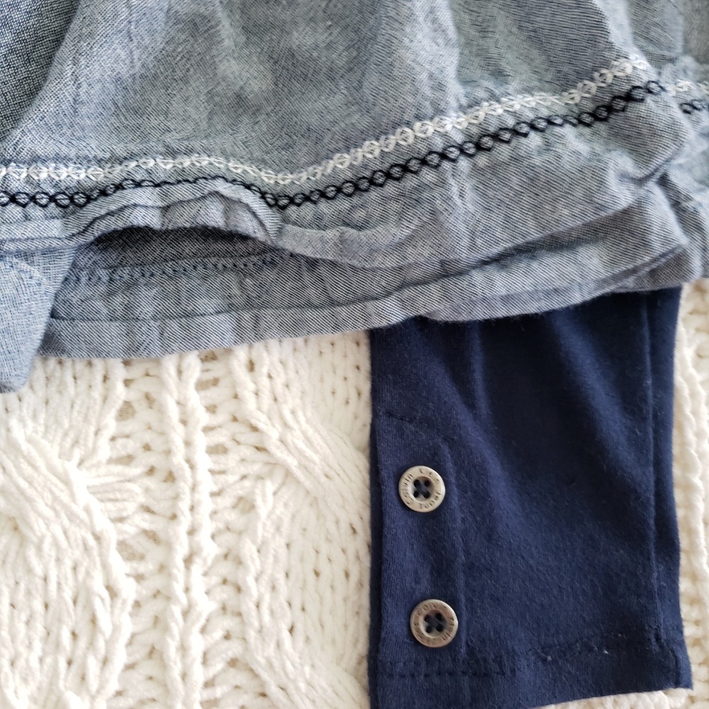 2/$20 Sale - Calvin Kline Outfit - Picture 7 of 8